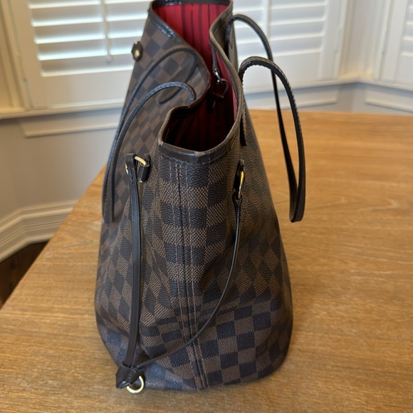 Louis Vuitton Neverfull MM Damier - Picture 8 of 13